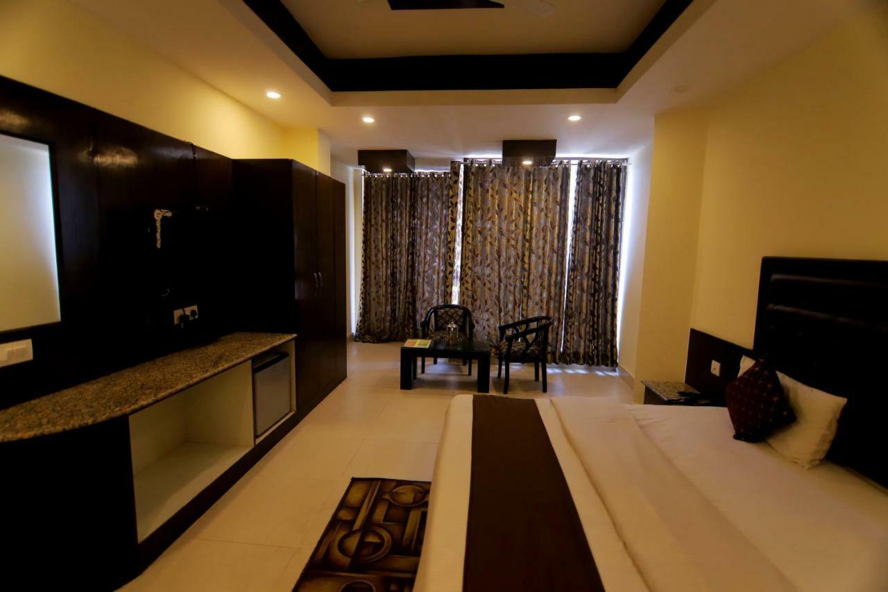 Hotel Sk International Rishikesh Ngoại thất bức ảnh