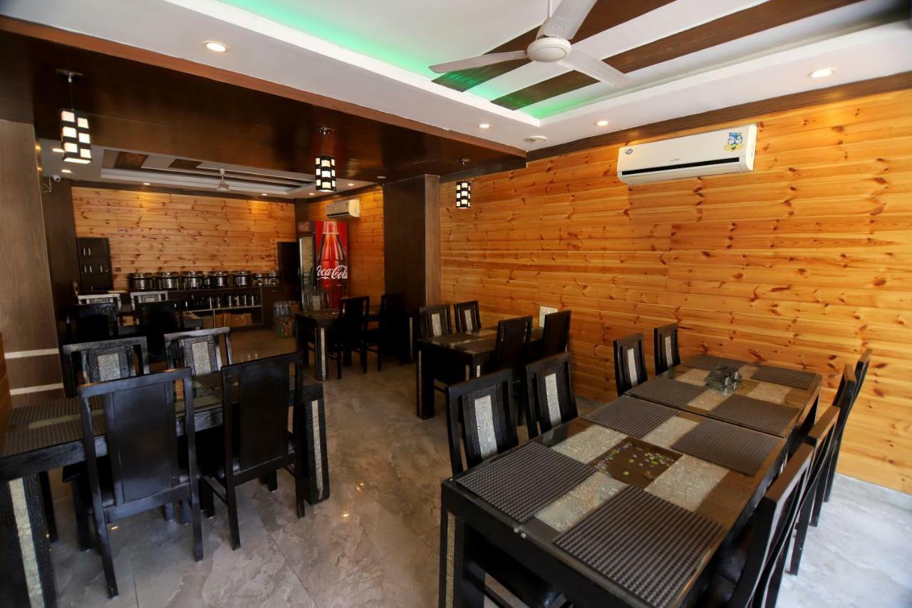Hotel Sk International Rishikesh Ngoại thất bức ảnh
