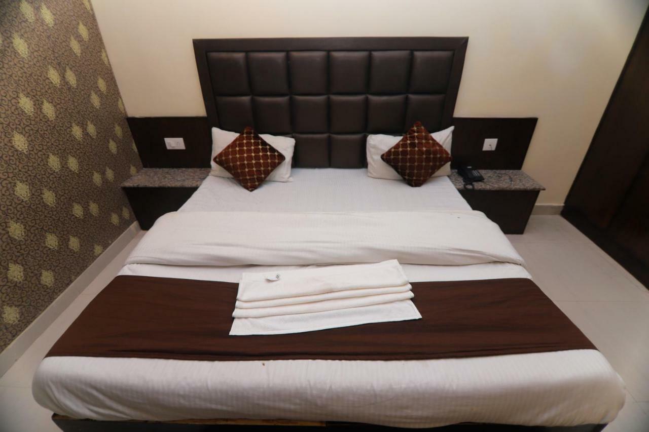 Hotel Sk International Rishikesh Ngoại thất bức ảnh
