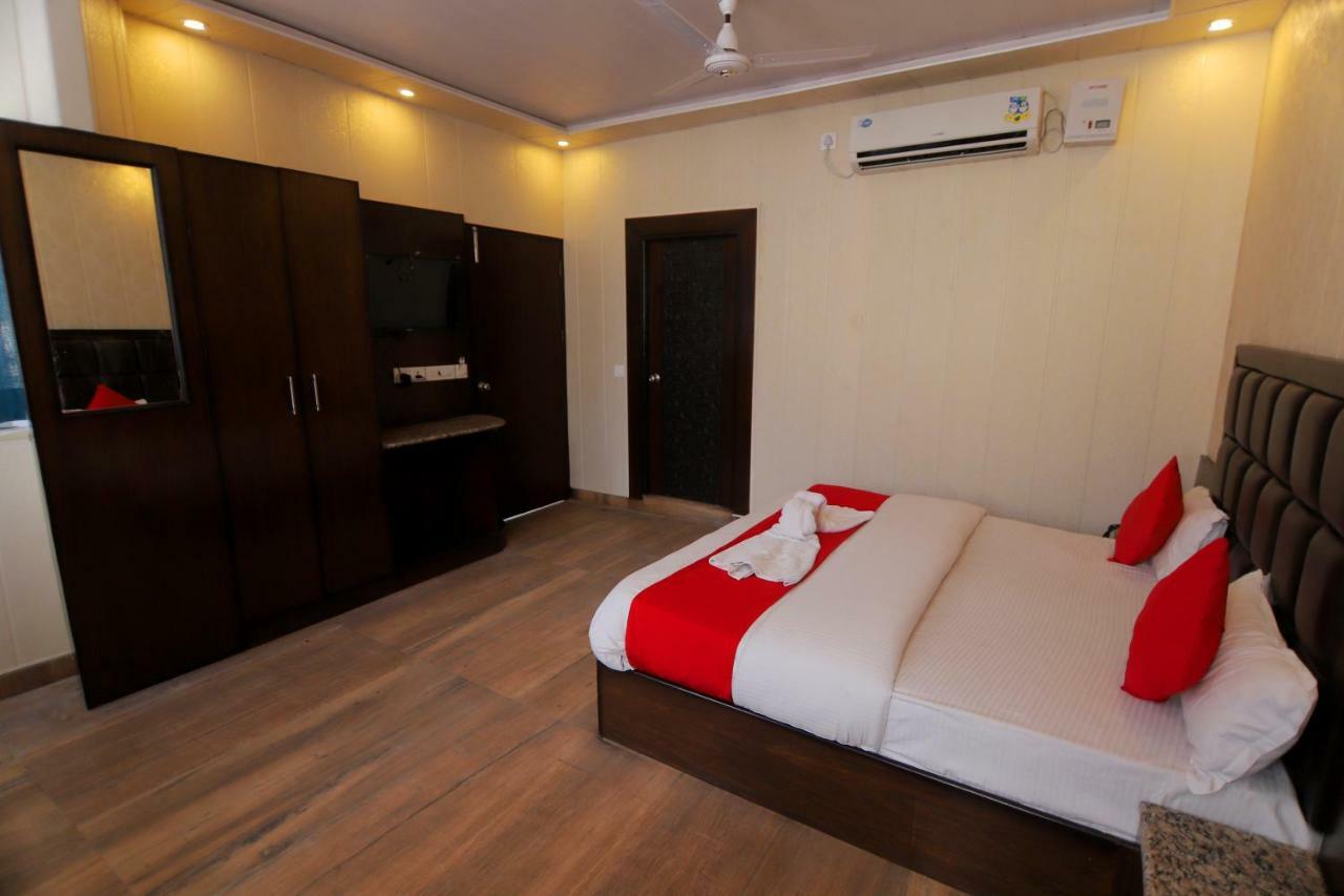 Hotel Sk International Rishikesh Ngoại thất bức ảnh