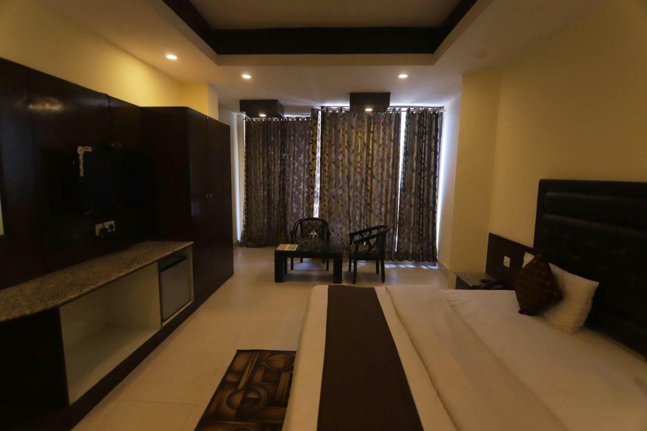 Hotel Sk International Rishikesh Ngoại thất bức ảnh